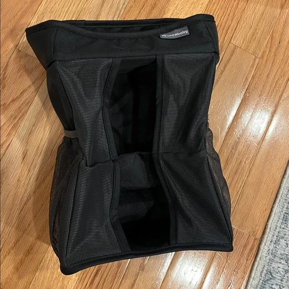 Diaper caddy and organizer for pack n’ play - Picture 3 of 4